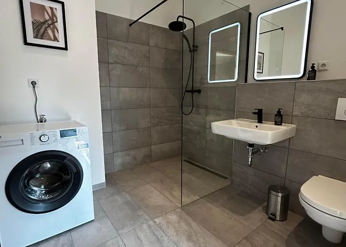 Lejlighed B2 L I Premium I Rainshower I Wasch I Smart Tv I P I Zentral Mettingen (North Rhine-Westphalia)